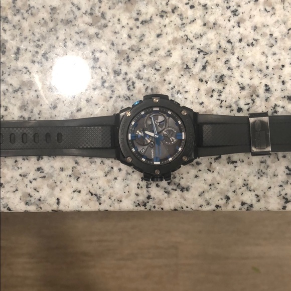 G Shock Bluetooth connectivity watch - Picture 4 of 4
